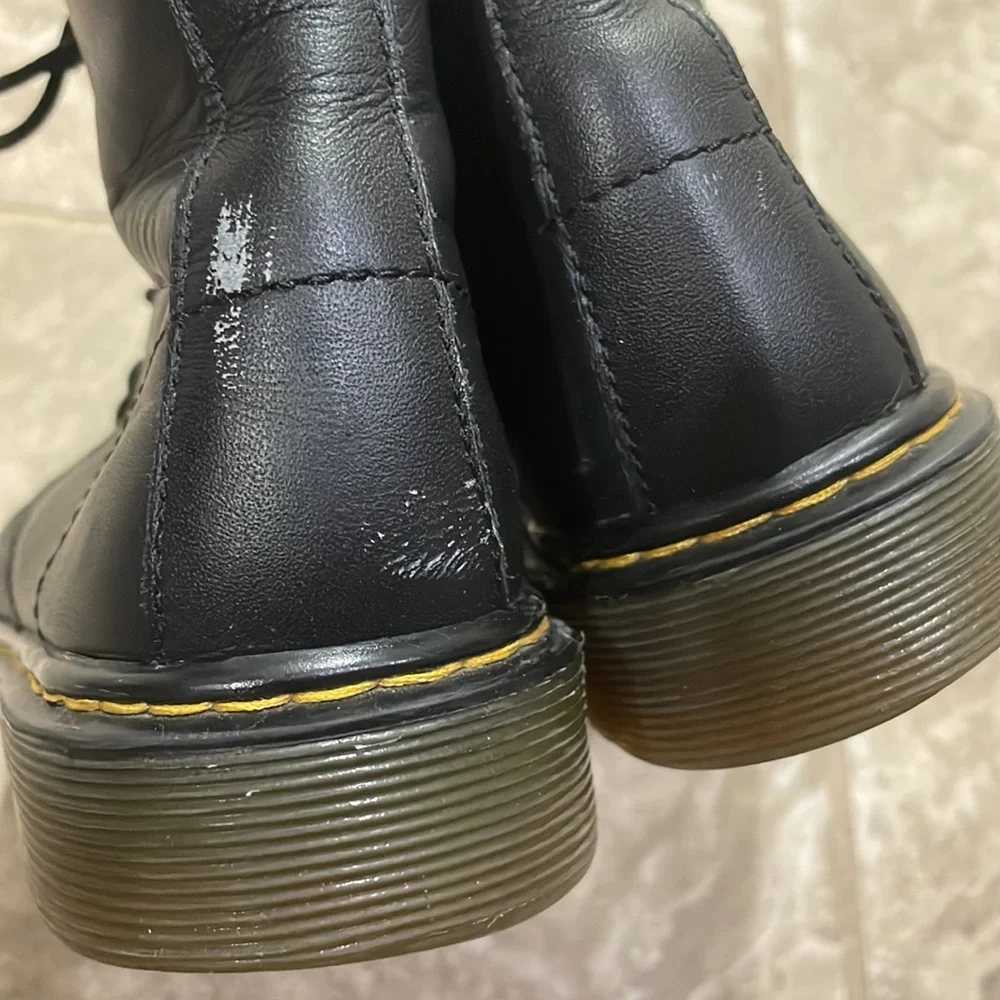 Dr Martens Junior 1460‎ softy T leather lace up boots sz 3